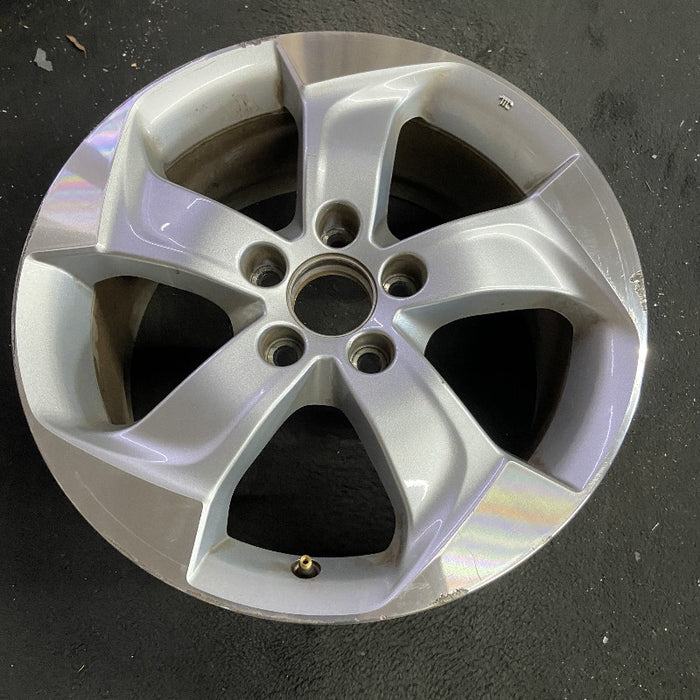 17" HR-V 16-17 17x7.5 alloy 5 spoke straight spoke Original OEM Wheel Rim
