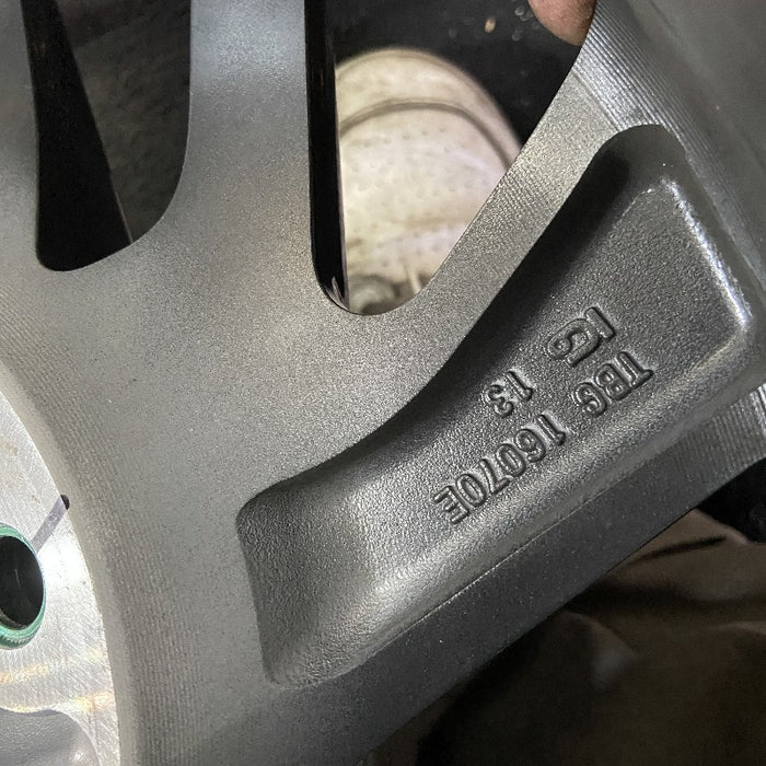 16" CIVIC 16 16x7 alloy gray inlay Sdn Original OEM Wheel Rim