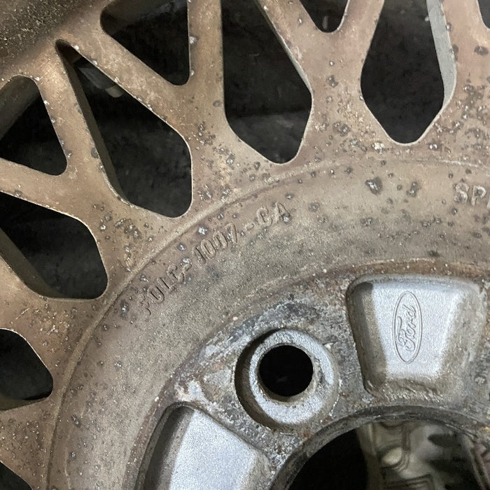 16" CROWN VICTORIA 93-96 16x7 aluminum Original OEM Wheel Rim