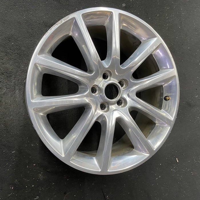 19" MKZ 13-14 19x8 , 10 spoke Original OEM Wheel Rim - Close-Up Detail