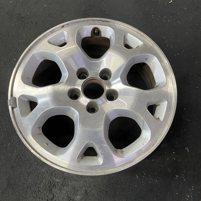 17" MDX 01-02 17x6.5 , curved spokes Original OEM Wheel Rim - Close-Up Detail