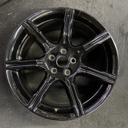 19" MUSTANG 18-21 19x8.5 , 7 spoke, Original OEM Wheel Rim - Angle View