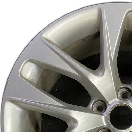 18" GENESIS 13-16 Cpe 18x8 10 spoke rear Original OEM Wheel Rim - Angle View