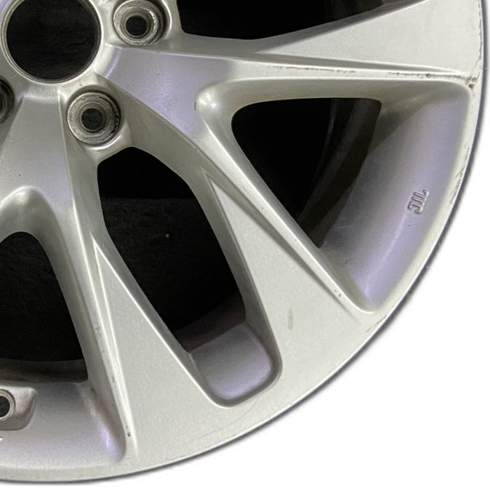 18" GENESIS 13-16 Cpe 18x8 10 spoke rear Original OEM Wheel Rim - Close-Up Detail