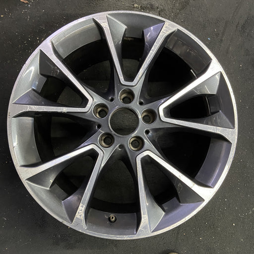 19" BMW X5 14-18 19x9 , 5 spoke, V spoke, narrow spoke Original OEM Wheel Rim - Angle View