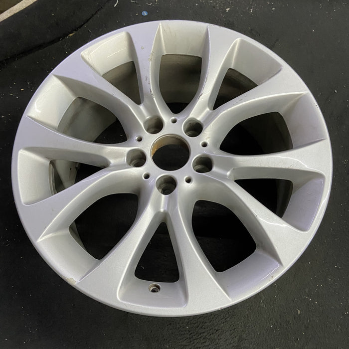 19" BMW X5 14-18 19x9 , 5 spoke, V spoke, wide spoke Original OEM Wheel Rim - Side Profile