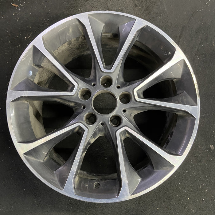 19" BMW X5 14-18 19x9 , 5 spoke, V spoke, narrow spoke Original OEM Wheel Rim - Angle View