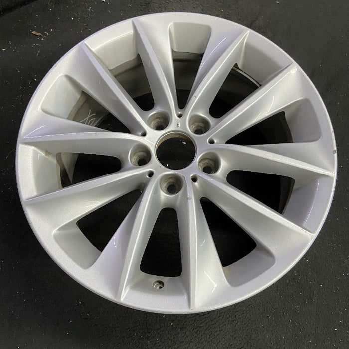 18" BMW X3 11-14 18x8 alloy 5 spoke V spoke design silver Original OEM Wheel Rim