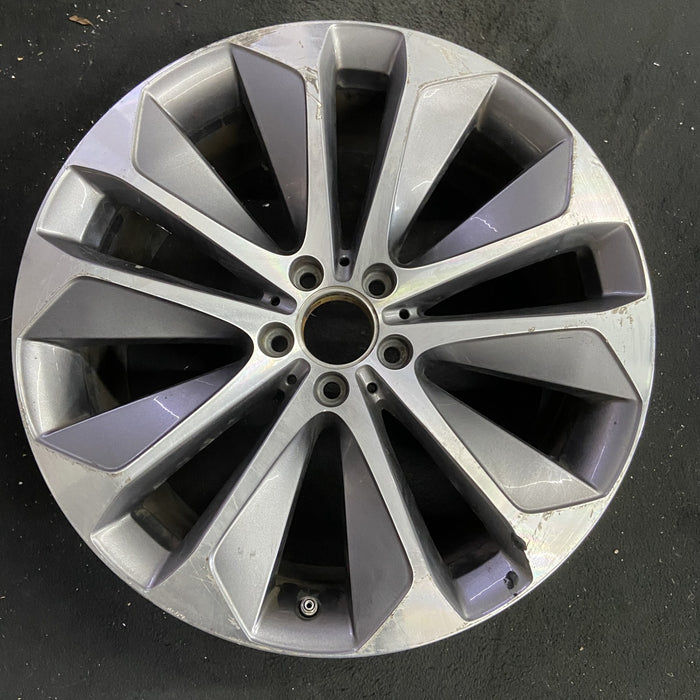 20" MERCEDES GLE-CLASS 20 167 Type, GLE350, 20x8.5, 5 twin spoke, rear Original - Angle View