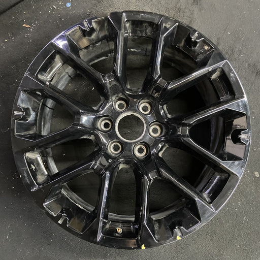 22" COLORADO 25 22x9 Original OEM Wheel Rim - Angle View