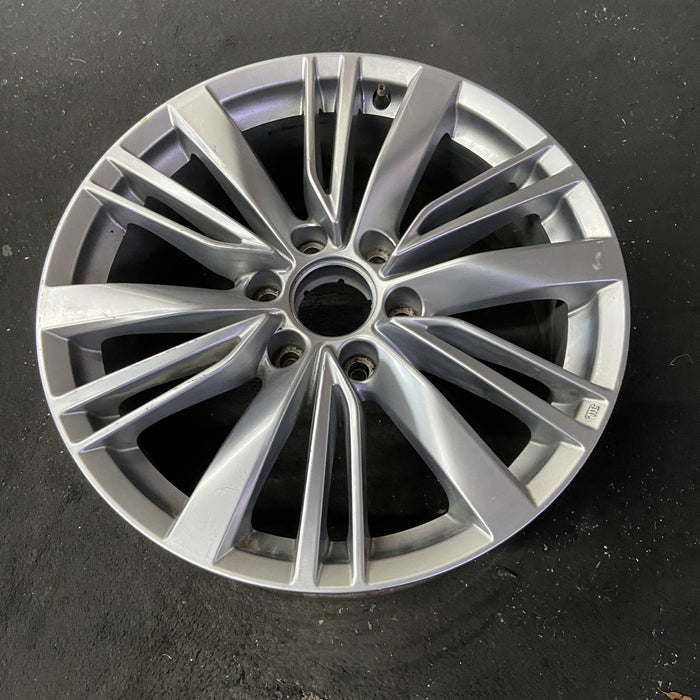 20" INFINITI QX80 18-24 20x8 Original OEM Wheel Rim - Close-Up Detail