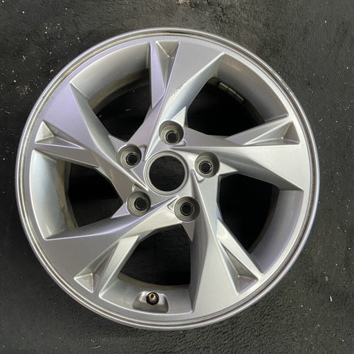 15" ELANTRA 21-23 15x6 Original OEM Wheel Rim - Angle View