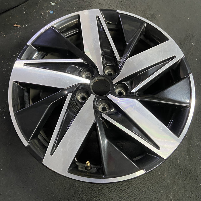18" SORENTO 21-23 gasoline, 18x7.5 , 10 spoke Original OEM Wheel Rim - Side Profile