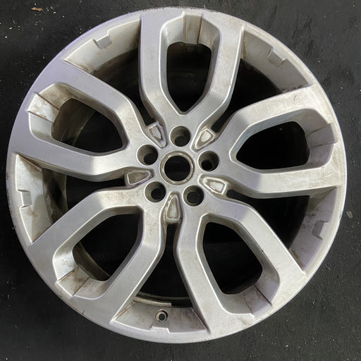 22" RANGE ROVER 13-17 , 22x9.5, 10 spoke Original OEM Wheel Rim - Angle View