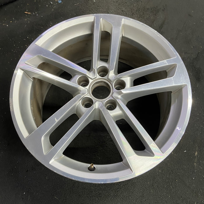18" AUDI TT 16-17 Base, 18x8.5 , Original OEM Wheel Rim - Side Profile