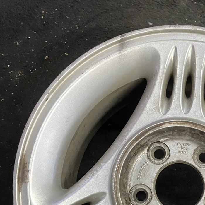 15" MUSTANG 94-95 15x7 w/o exposed lug nuts; w/center cap notch Original OEM - Side Profile