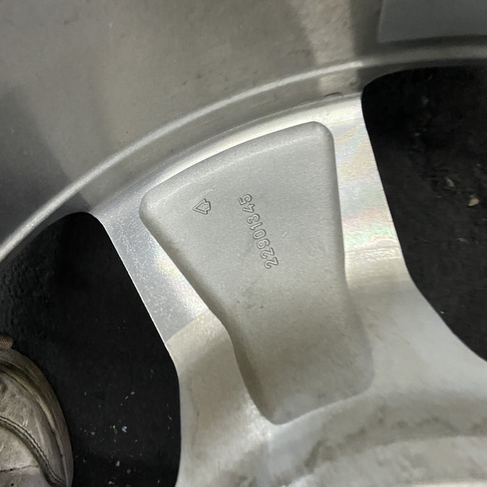 18" COLORADO 15 18x8.5 Original OEM Wheel Rim - Back View