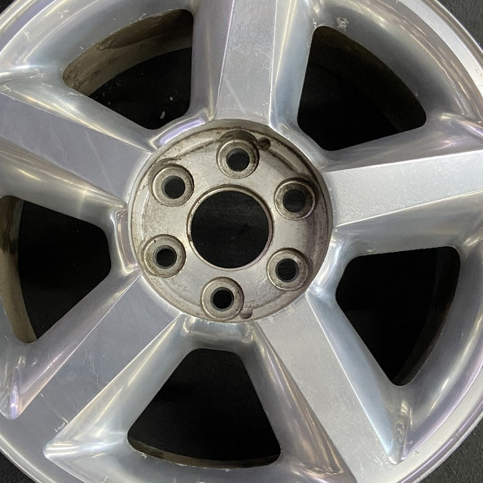 20" AVALANCHE 1500 07 20x8.5 5 spoke covered lug nuts w/o groove in spoke; polished aluminum Original OEM Wheel Rim