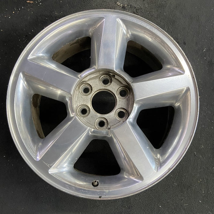 20" AVALANCHE 1500 07 20x8.5 5 spoke covered lug nuts w/o groove in spoke; polished aluminum Original OEM Wheel Rim