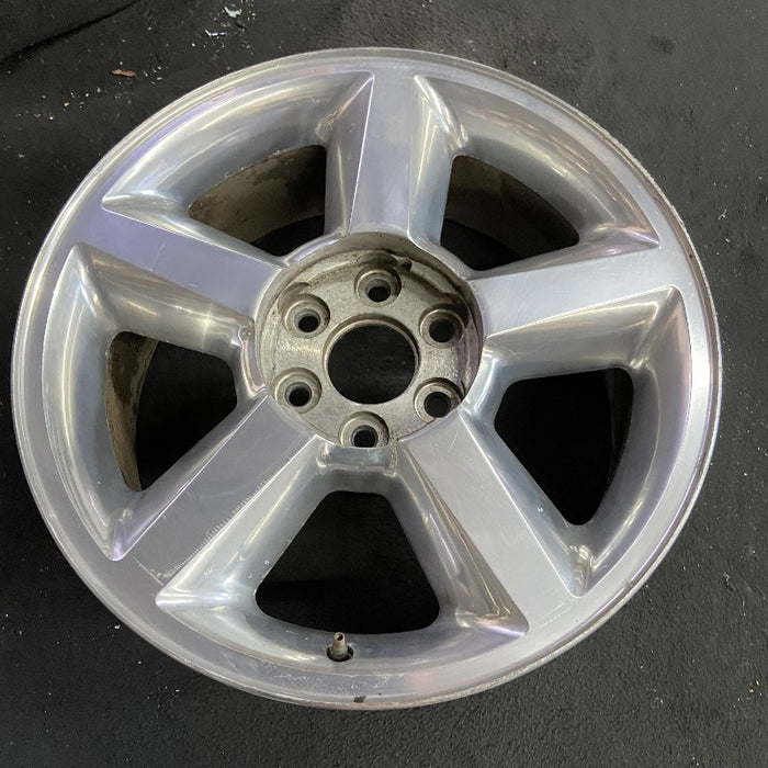 20" AVALANCHE 1500 07 20x8.5 5 spoke covered lug nuts w/o groove in spoke; polished aluminum Original OEM Wheel Rim