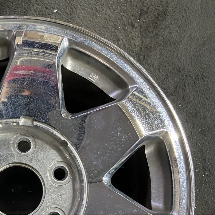 17" Original OEM Wheel Rim - Close-Up Detail