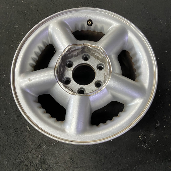 15" DAKOTA 97-98 15x7 Original OEM Wheel Rim - Close-Up Detail