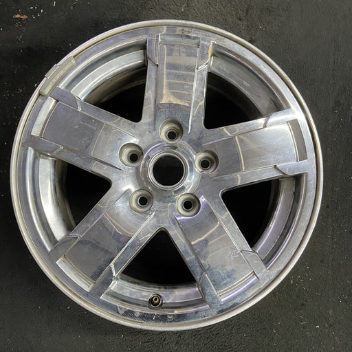 17" GRAND CHEROKEE 05 , Limited, chrome Original OEM Wheel Rim - Angle View