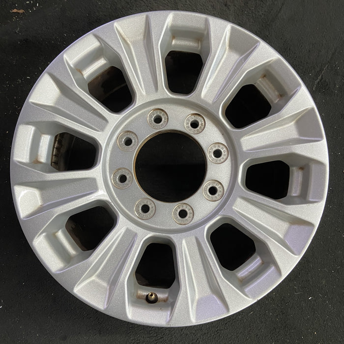 18" FORD F250SD PICKUP 20-22 18x8, aluminum, 8 spoke, silver Original OEM Wheel - Angle View