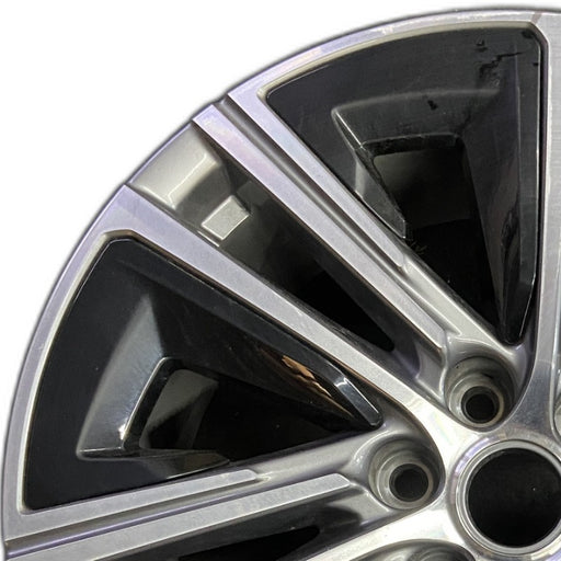 20" LYRIQ 23 20x9 opt NZN Original OEM Wheel Rim - Angle View