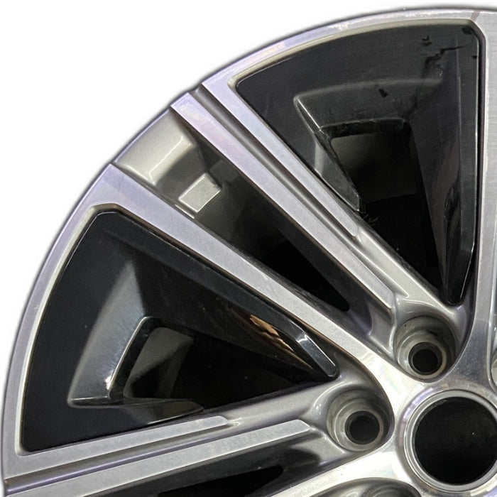 20" LYRIQ 23 20x9 opt NZN Original OEM Wheel Rim - Angle View