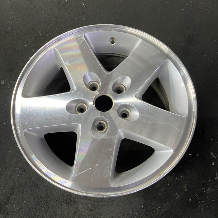 17" WRANGLER 07-08 17x7.5, machined finish Original OEM Wheel Rim - Close-Up Detail
