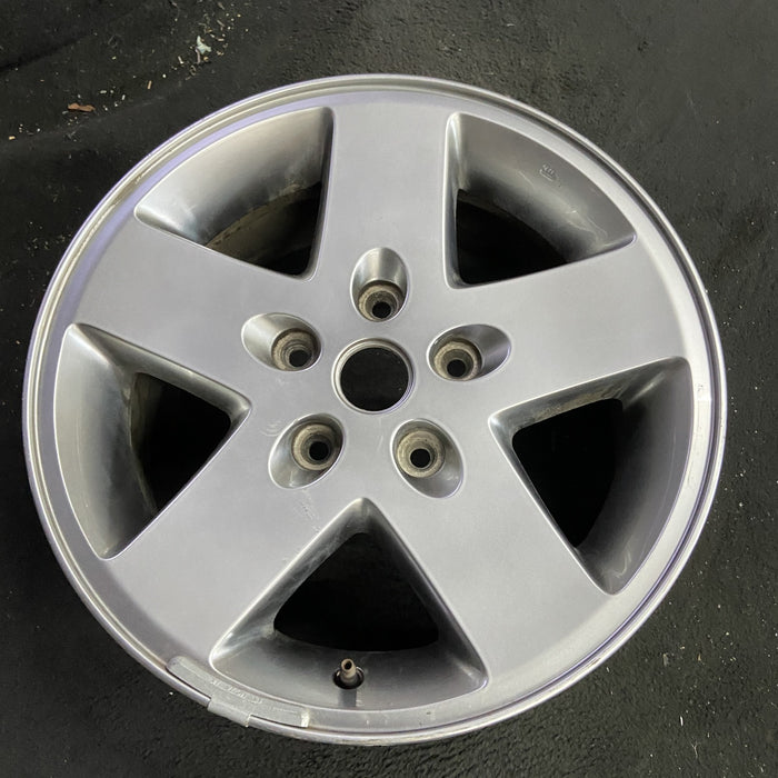 17" WRANGLER 07-08 17x7.5, silver Original OEM Wheel Rim - Side Profile