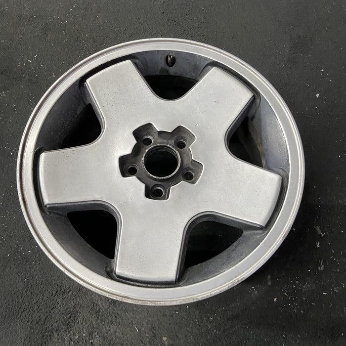 16" BERETTA 90 16x7, GTZ Original OEM Wheel Rim - Close-Up Detail