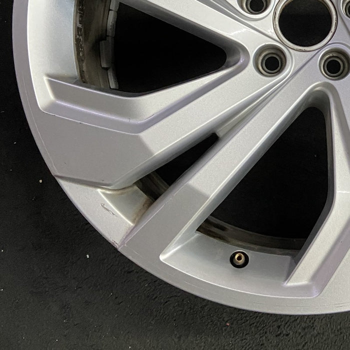 20" ATLAS 21-22 20x8 5 spoke V spoke silver Original OEM Wheel Rim - Additional View