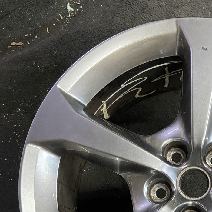 20" Original OEM Wheel Rim - Side Profile