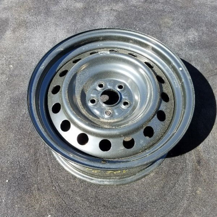 16" COROLLA 20-25 Sedan, 16x7, steel Original OEM Wheel Rim