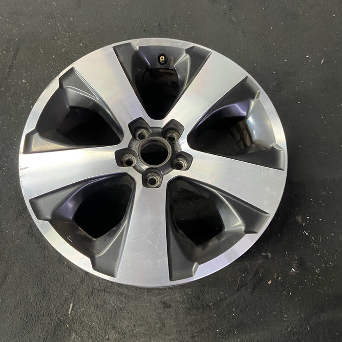 17" XV CROSSTREK 14-15 17x7 , machined face Original OEM Wheel Rim - Close-Up Detail