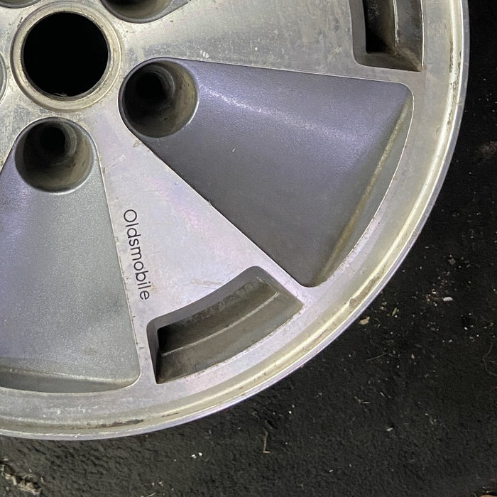 16" CUTLASS 92 16x6.5 aluminum 5 hole Original OEM Wheel Rim