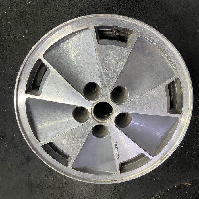 16" CUTLASS 92 16x6.5 , 5 hole Original OEM Wheel Rim - Side Profile