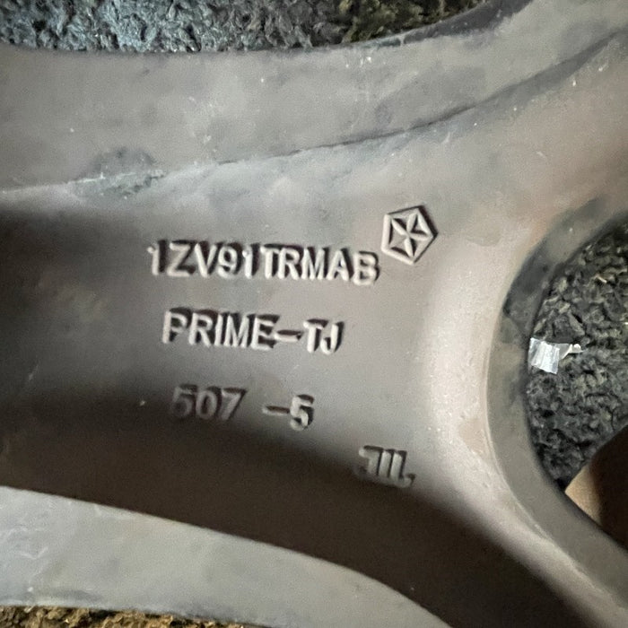 20" CHALLENGER 15-17 20x8 aluminum 5 Y spoke polished with silver pockets satin carb Original OEM Wheel Rim