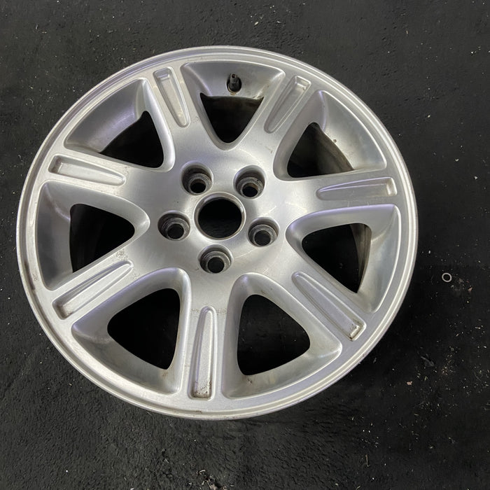 16" S TYPE 03 , from VIN M45255, 16x7.5, 7 spoke Original OEM Wheel Rim - Close-Up Detail