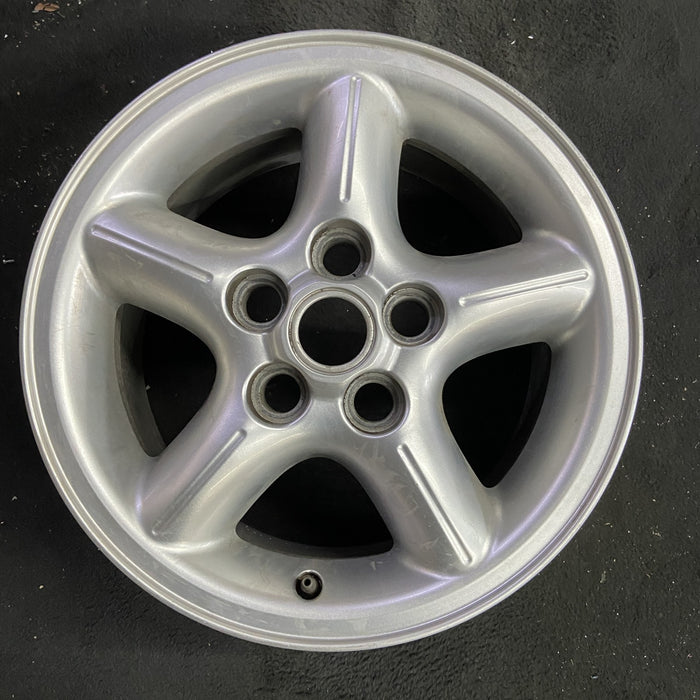 16" LAND ROVER 02 , alloy , 16x8 , 5 grooved spokes Original OEM Wheel Rim - Angle View
