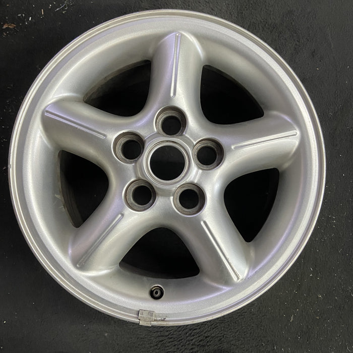 16" LAND ROVER 02 , alloy , 16x8 , 5 grooved spokes Original OEM Wheel Rim - Angle View