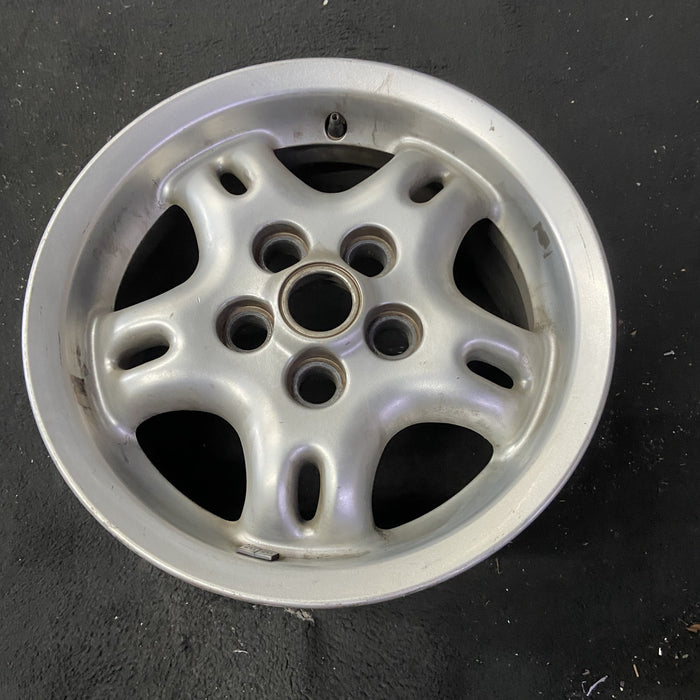 16" RANGE ROVER 98 16x8 , w/cut out holes Original OEM Wheel Rim