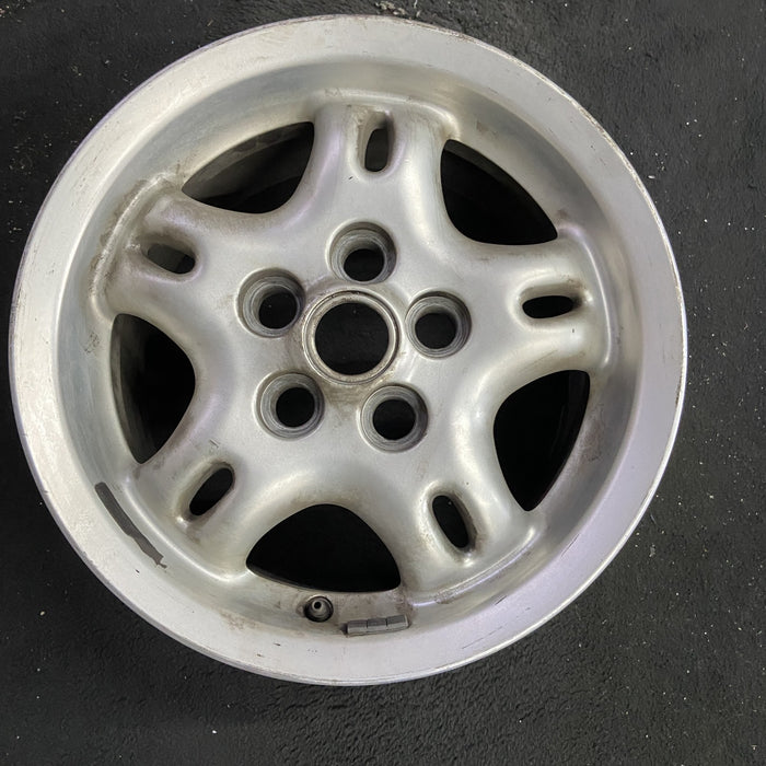 16" RANGE ROVER 98 16x8 , w/cut out holes Original OEM Wheel Rim - Angle View