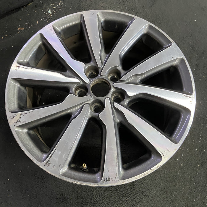 18" MKC 19 18x8 , 10 spoke, machined face with pockets Original OEM Wheel Rim - Side Profile