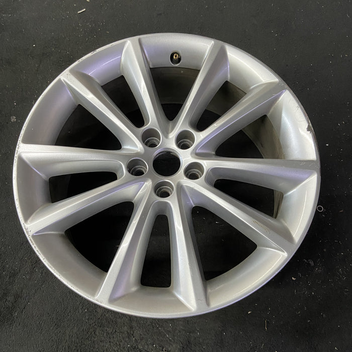 19" XF 16-18 19x8 , 10 spoke Original OEM Wheel Rim - Close-Up Detail
