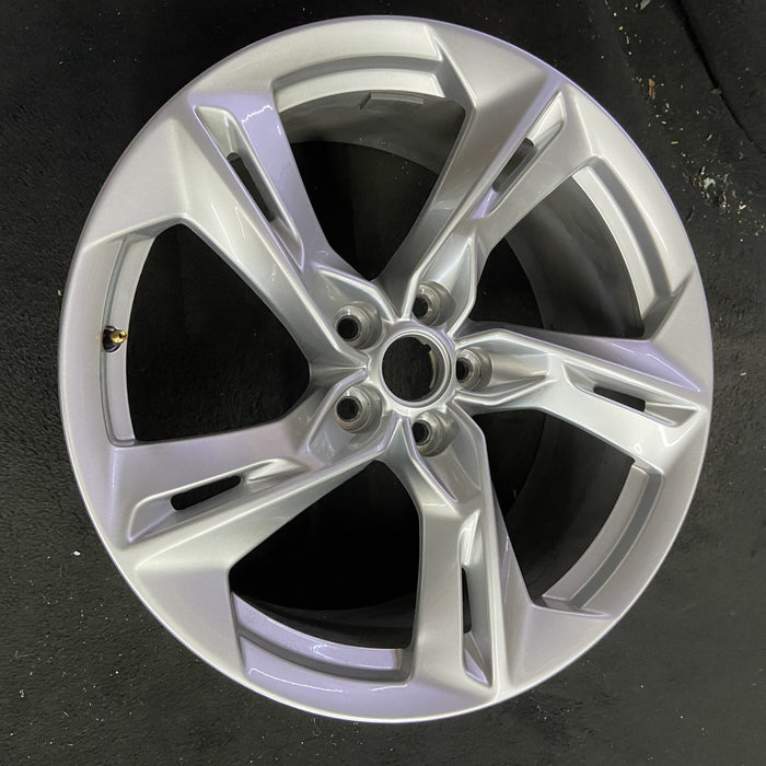 20" CAMARO 19-24 20x8.5, 5 twisted split spoke, bright silver Original OEM - Side Profile
