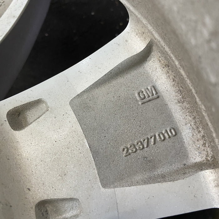 17" SIERRA 1500 PICKUP 19 , 17x8, alloy Original OEM Wheel Rim