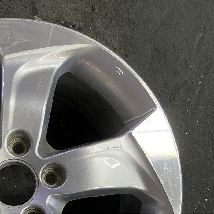 17" HR-V 16-17 17x7.5 alloy 5 spoke straight spoke Original OEM Wheel Rim